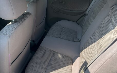 KIA Rio II, 2002 год, 320 000 рублей, 9 фотография