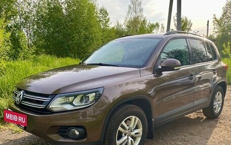 Volkswagen Tiguan I, 2015 год, 1 650 000 рублей, 2 фотография