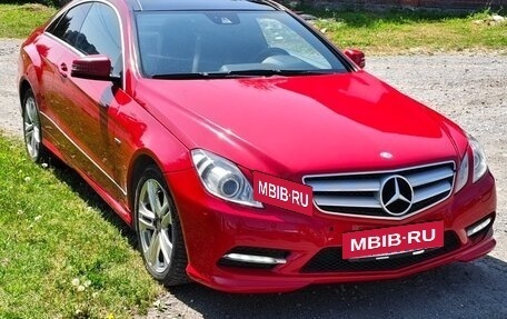 Mercedes-Benz E-Класс, 2012 год, 1 840 000 рублей, 8 фотография