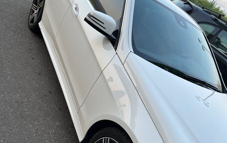 Mercedes-Benz E-Класс, 2013 год, 2 450 000 рублей, 4 фотография