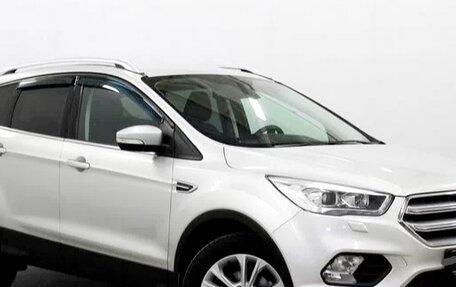 Ford Kuga III, 2018 год, 2 000 000 рублей, 1 фотография