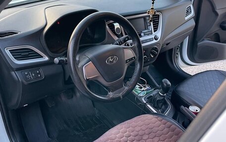 Hyundai Solaris II рестайлинг, 2019 год, 1 234 000 рублей, 8 фотография