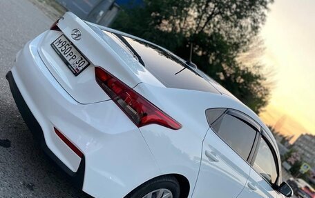 Hyundai Solaris II рестайлинг, 2019 год, 1 234 000 рублей, 5 фотография