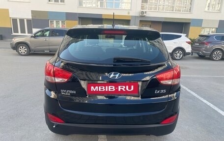 Hyundai ix35 I рестайлинг, 2012 год, 1 300 000 рублей, 4 фотография