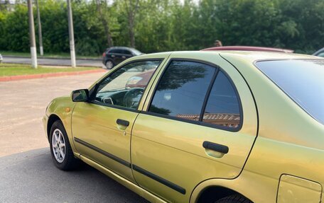 Nissan Almera, 1997 год, 140 000 рублей, 5 фотография
