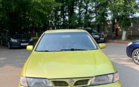Nissan Almera, 1997 год, 140 000 рублей, 2 фотография