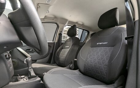 Renault Sandero II рестайлинг, 2017 год, 999 000 рублей, 13 фотография