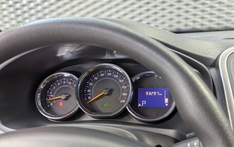 Renault Sandero II рестайлинг, 2017 год, 999 000 рублей, 27 фотография