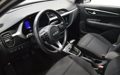 KIA Rio IV, 2022 год, 1 800 000 рублей, 10 фотография