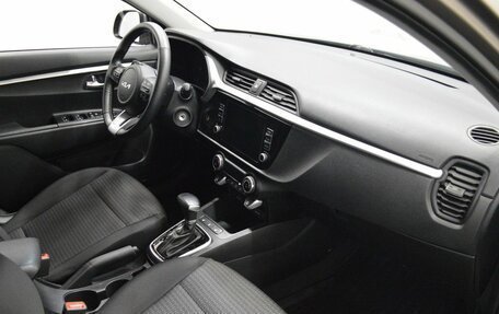 KIA Rio IV, 2022 год, 1 800 000 рублей, 12 фотография