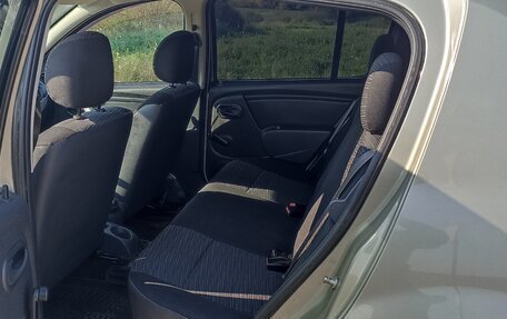 Renault Sandero I, 2012 год, 610 000 рублей, 5 фотография