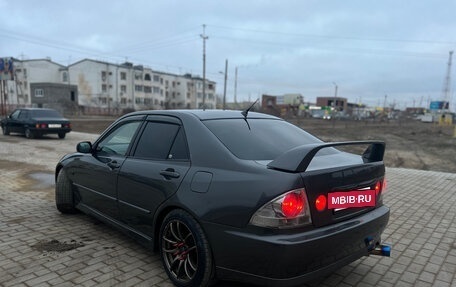 Toyota Altezza, 1998 год, 700 000 рублей, 4 фотография