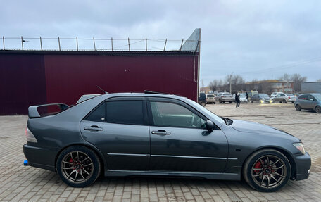 Toyota Altezza, 1998 год, 700 000 рублей, 11 фотография