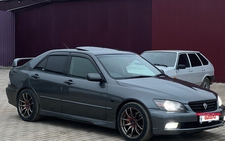 Toyota Altezza, 1998 год, 700 000 рублей, 10 фотография