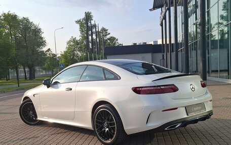 Mercedes-Benz E-Класс, 2020 год, 5 500 000 рублей, 8 фотография