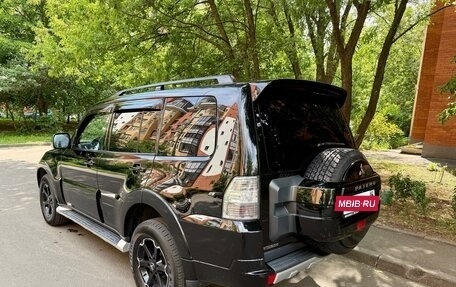 Mitsubishi Pajero IV, 2013 год, 2 250 000 рублей, 2 фотография