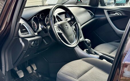 Opel Astra J, 2013 год, 759 999 рублей, 16 фотография