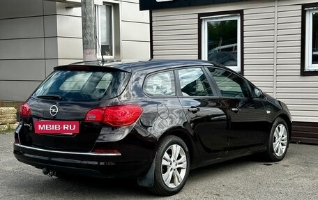 Opel Astra J, 2013 год, 759 999 рублей, 10 фотография