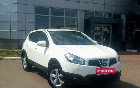 Nissan Qashqai, 2010 год, 999 000 рублей, 3 фотография
