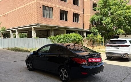 Hyundai Solaris II рестайлинг, 2012 год, 730 000 рублей, 5 фотография