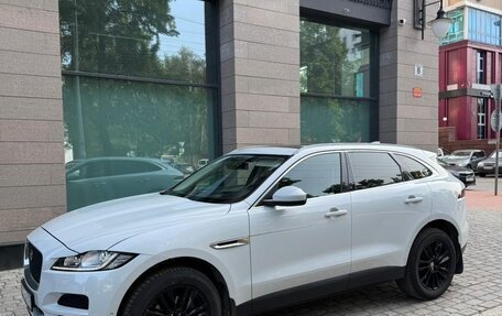 Jaguar F-Pace, 2016 год, 2 450 000 рублей, 5 фотография