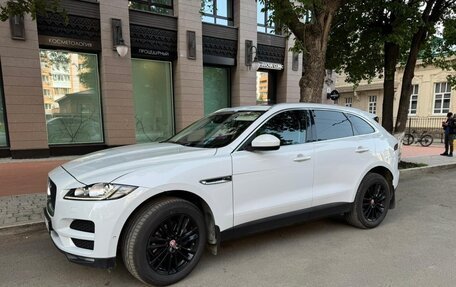 Jaguar F-Pace, 2016 год, 2 450 000 рублей, 6 фотография