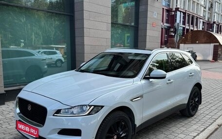 Jaguar F-Pace, 2016 год, 2 450 000 рублей, 2 фотография