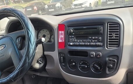 Ford Escape II, 2001 год, 330 000 рублей, 8 фотография