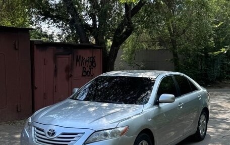 Toyota Camry, 2008 год, 890 000 рублей, 1 фотография