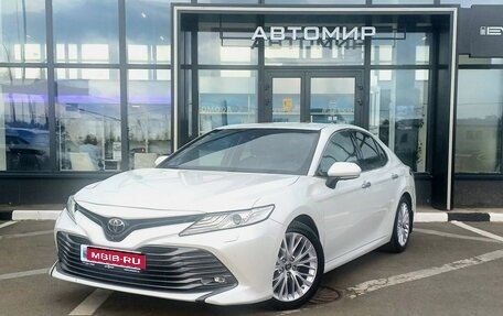 Toyota Camry, 2019 год, 3 199 000 рублей, 1 фотография