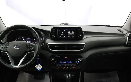Hyundai Tucson III, 2018 год, 1 995 000 рублей, 11 фотография
