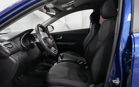 KIA Rio III рестайлинг, 2013 год, 895 000 рублей, 10 фотография