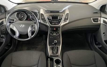 Hyundai Elantra V, 2015 год, 1 025 000 рублей, 9 фотография