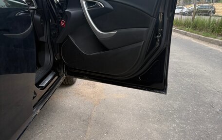 Opel Astra J, 2010 год, 700 000 рублей, 18 фотография