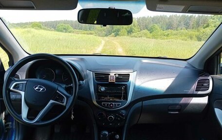 Hyundai Solaris II рестайлинг, 2014 год, 580 000 рублей, 7 фотография