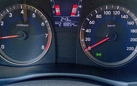 Hyundai Solaris II рестайлинг, 2014 год, 580 000 рублей, 4 фотография