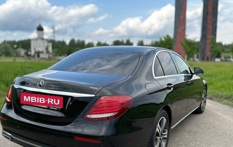 Mercedes-Benz E-Класс, 2019 год, 3 550 000 рублей, 3 фотография