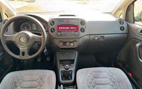 Volkswagen Golf Plus II, 2011 год, 735 000 рублей, 6 фотография