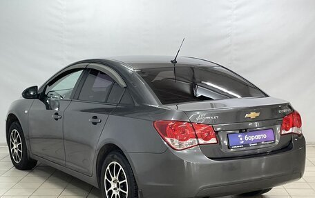 Chevrolet Cruze II, 2010 год, 649 000 рублей, 5 фотография