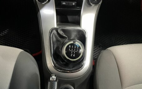 Chevrolet Cruze II, 2010 год, 649 000 рублей, 14 фотография