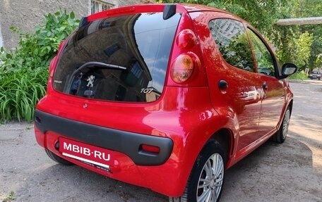 Peugeot 107 I рестайлинг, 2011 год, 499 000 рублей, 4 фотография