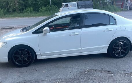 Honda Civic VIII, 2008 год, 665 000 рублей, 3 фотография