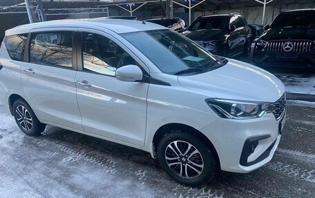 Suzuki Ertiga II, 2023 год, 2 350 000 рублей, 9 фотография