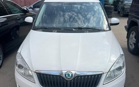 Skoda Fabia II, 2010 год, 730 000 рублей, 1 фотография