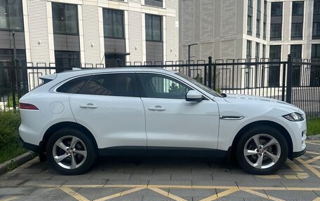 Jaguar F-Pace, 2017 год, 2 445 000 рублей, 1 фотография