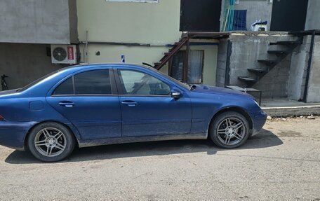 Mercedes-Benz C-Класс, 2004 год, 400 000 рублей, 5 фотография
