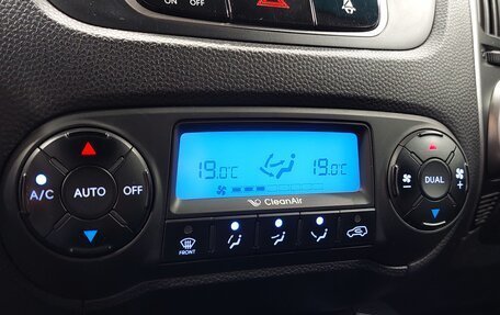 Hyundai ix35 I рестайлинг, 2013 год, 1 050 000 рублей, 16 фотография