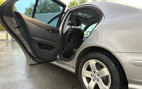 Mercedes-Benz E-Класс, 2003 год, 1 299 000 рублей, 20 фотография