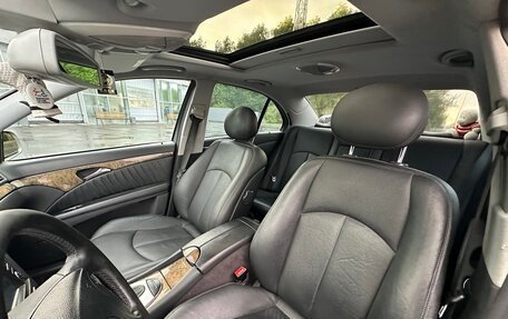 Mercedes-Benz E-Класс, 2003 год, 1 299 000 рублей, 25 фотография