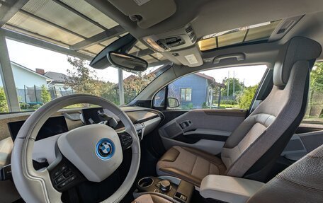 BMW i3 I01 рестайлинг, 2018 год, 2 290 000 рублей, 8 фотография